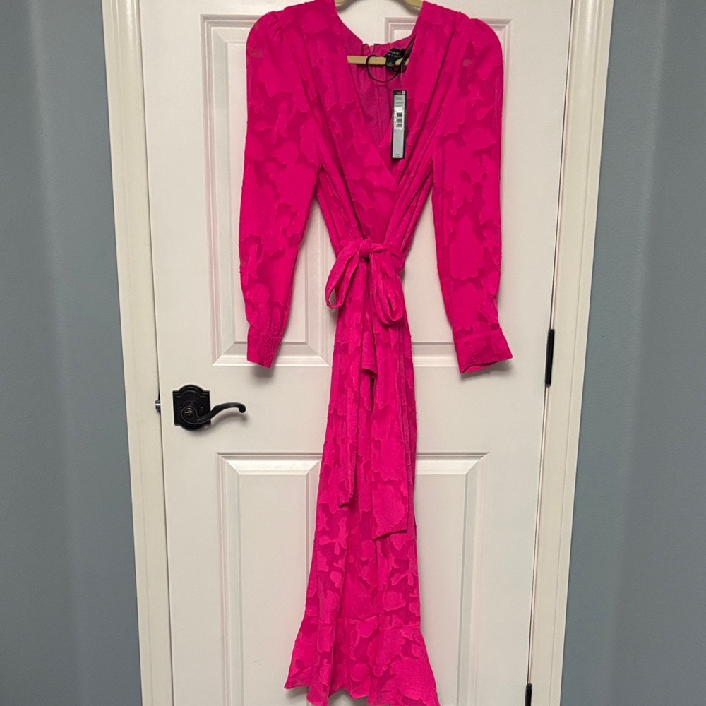 Tahari ASL Vibrant Pink Long Sleeve Dress